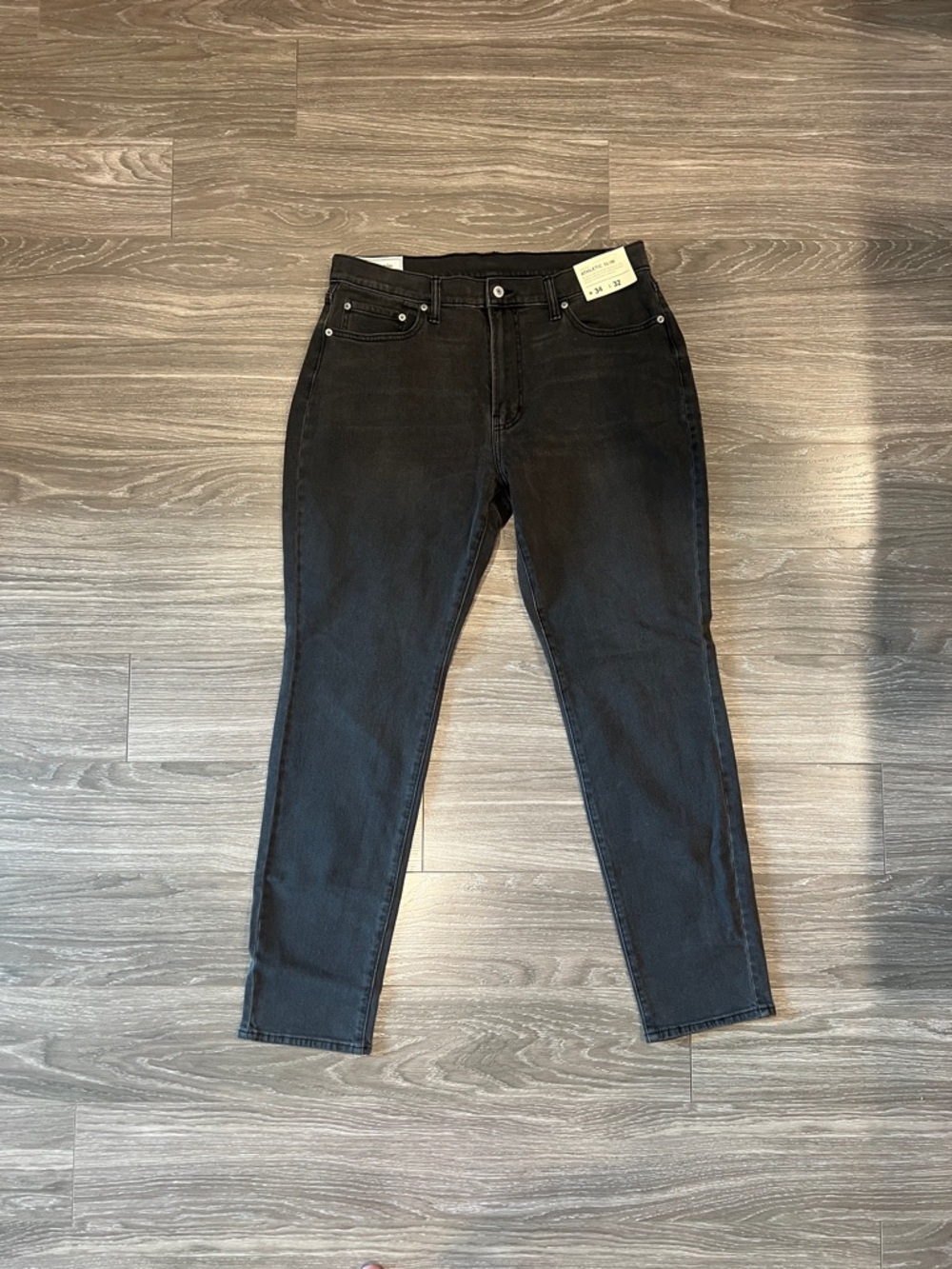 Men's Slim Straight Black Jeans - Abercrombie & Fitch